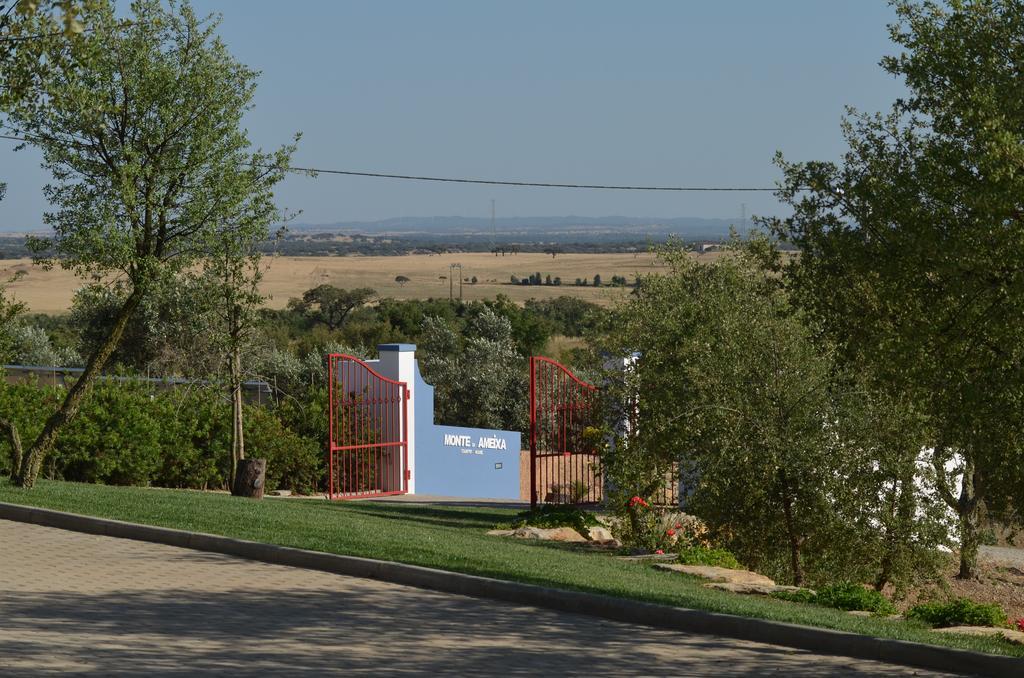Monte Da Ameixa Country House Castro Verde Exterior photo